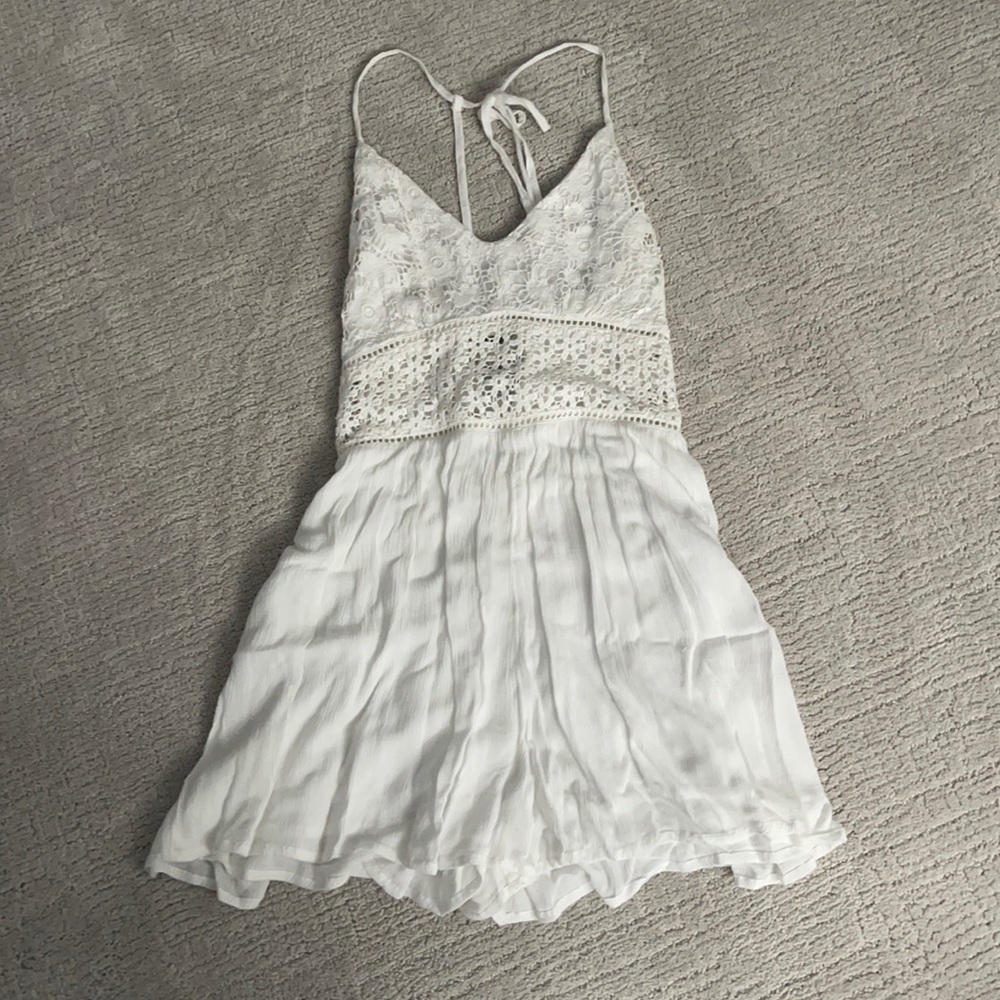 beachy romper - white